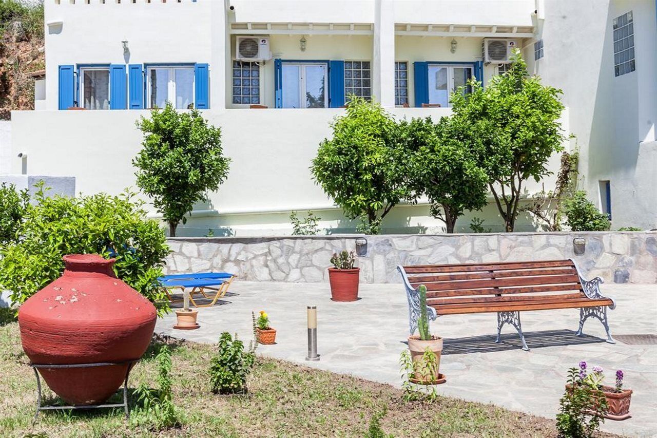 Ostria Hotel  Στάφυλος Εξωτερικό φωτογραφία